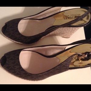 Michael Kors Signature Damita Wedges